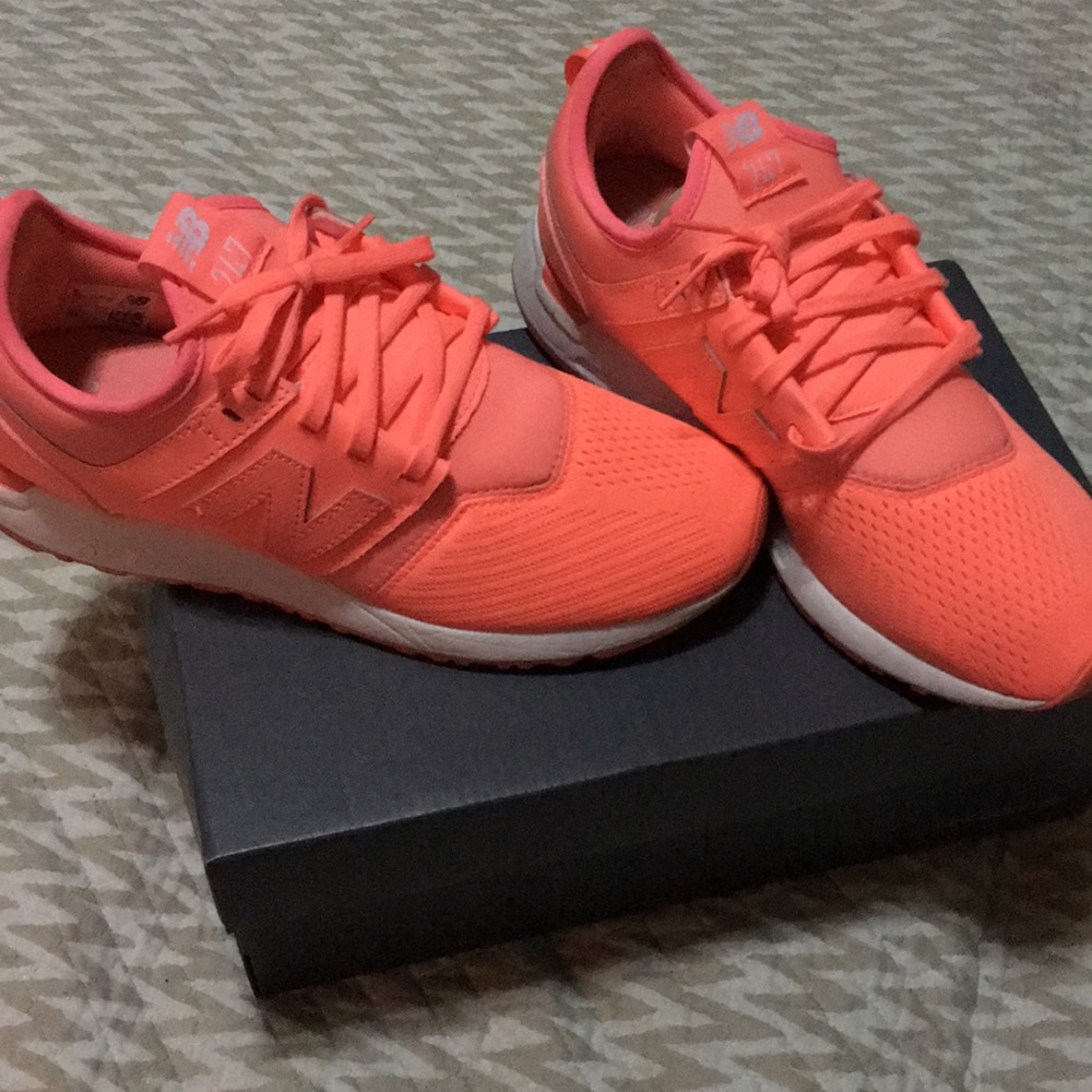 New balance women sneakers